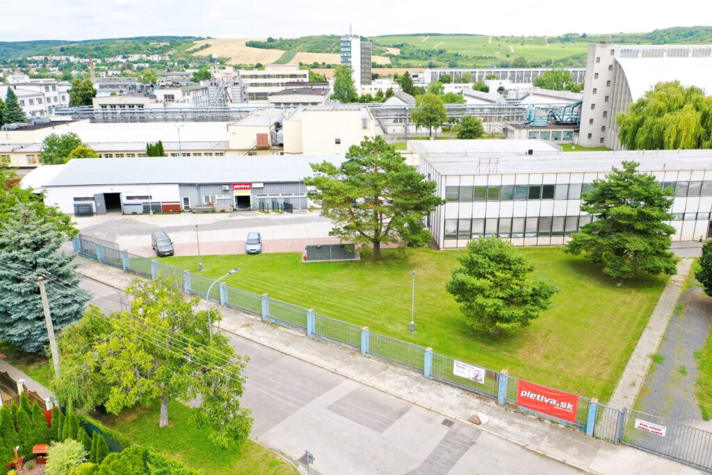 Predajňa a centrálny sklad pletiva.sk v Hlohovci
